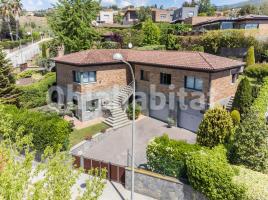 Casa (unifamiliar aïllada), 332 m², prop de bus i tren, seminou