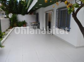 Pis, 77 m², prop de bus i tren, Residencial