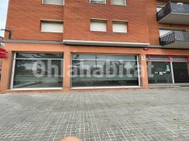 Local comercial, 302 m², Santa Margarida i els Monjos