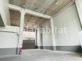 For rent industrial, 1000 m², Les Casernes - Sant Jordi