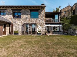 Houses (detached house), 300 m², near bus and train, Bellver de Cerdanya