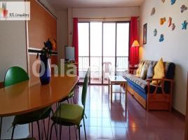 Apartament, 65 m², près de bus et de train