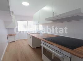 Pis, 80 m², prop de bus i tren, Sant Vicenç de Castellet