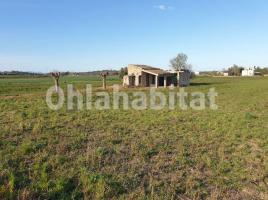 Houses (country house), 400 m², near bus and train