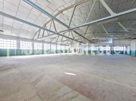 Industrial, 2045 m², Nucli Urbà