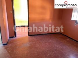 Piso, 64 m², cerca de bus y tren