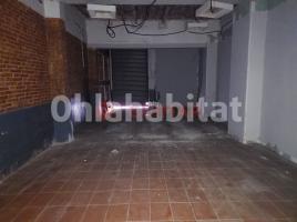 Business premises, 291 m², El Guinardó