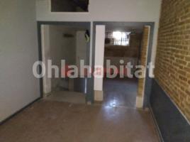Business premises, 291 m², El Guinardó