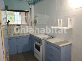 Pis, 101 m², prop de bus i tren, Portbou