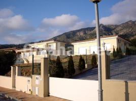 Houses (detached house), 411 m², near bus and train, almost new, Palau-Saverdera