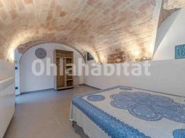 Casa (casa rural), 361 m², cerca de bus y tren, seminuevo