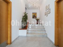 Houses (detached house), 404 m², near bus and train, Travesía Travessia de Lleida