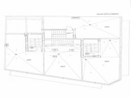  (unifamiliar aïllada), 213 m², près de bus et de train, nouveau