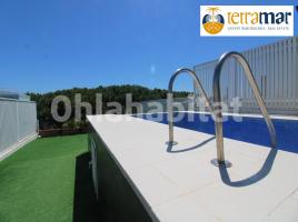 For rent attic, 146 m², near bus and train, La Pineda