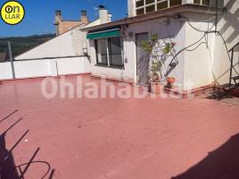 Lloguer loft, 45 m², prop de bus i tren, Centro