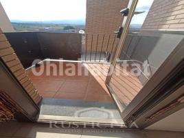 Flat, 110 m², almost new