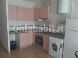 Apartament, 65 m², prop de bus i tren, seminou