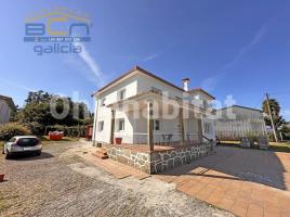 For rent Houses (villa / tower), 270 m², Calle Galanas