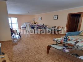 Apartament, 130 m², prop de bus i tren