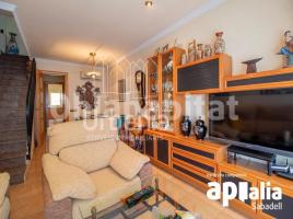  (unifamiliar adossada), 204 m², presque neuf, Zona