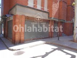 Lloguer local comercial, 150 m², Zona