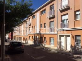 Flat, 78 m², almost new, Calle República