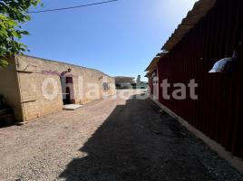 Casa (chalet / torre), 1172 m², Calle AMPORTELLS