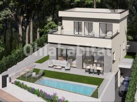 Houses (detached house), 310 m², almost new, Calle Fragata