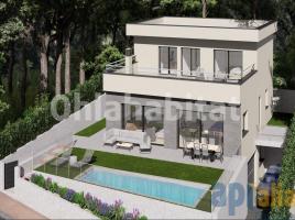 Casa (xalet / torre), 310 m², nou, Calle Fragata