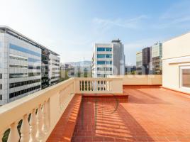 Ático, 330 m², cerca bus y metro, Calle de Gandesa