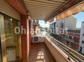 Piso, 120 m², cerca de bus y tren