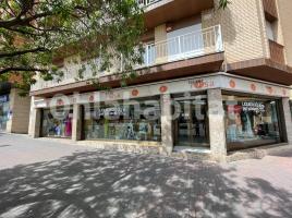 Alquiler local comercial, 700 m²