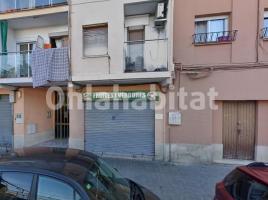 Pis, 64 m², près de bus et de train, Granollers