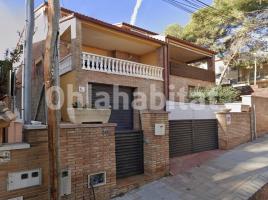 Casa (unifamiliar adossada), 253 m², prop de bus i tren, seminou, Segur de Calafell