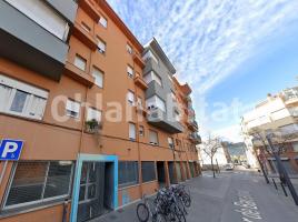 Flat, 76 m², near bus and train, Banyoles