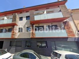 Dúplex, 101 m², prop de bus i tren, seminou, Zona Nord