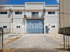 Nau industrial, 802 m², La Llagosta