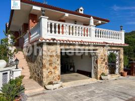  (casa rural), 361 m², près de bus et de train