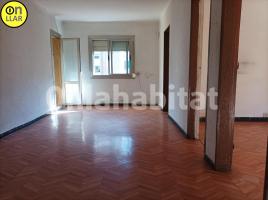 Flat, 74 m², near bus and train, La Llagosta