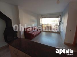 Piso, 62 m², cerca de bus y tren, seminuevo, Poble Sec