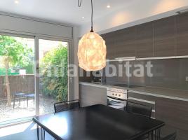 For rent Houses (detached house), 120 m², near bus and train, almost new, Eixample