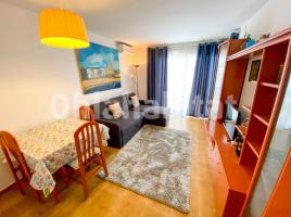 Alquiler apartamento, 51 m², cerca de bus y tren