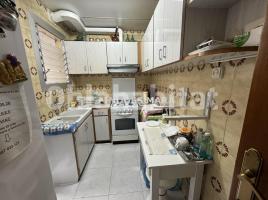 Piso, 55 m², cerca de bus y tren