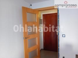 Flat, 74 m², near bus and train