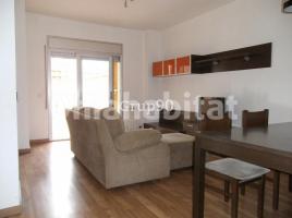 Apartamento, 67 m², cerca de bus y tren, seminuevo, Mollerussa