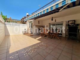 Houses (terraced house), 148 m², near bus and train, Santa Perpètua de Mogoda