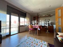 Flat, 71 m², near bus and train, Pallejà