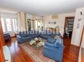 Flat, 180 m², near bus and train, Centro