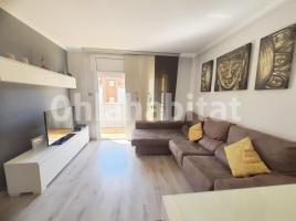 Piso, 93 m², cerca de bus y tren, Montmar