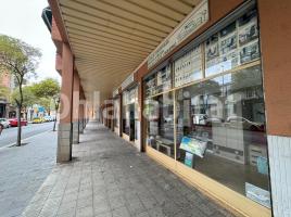 Alquiler tienda, 67 m², cerca de bus y tren